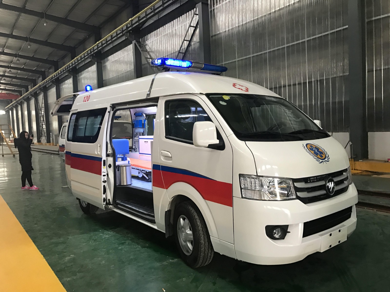 昌吉县救护车转院